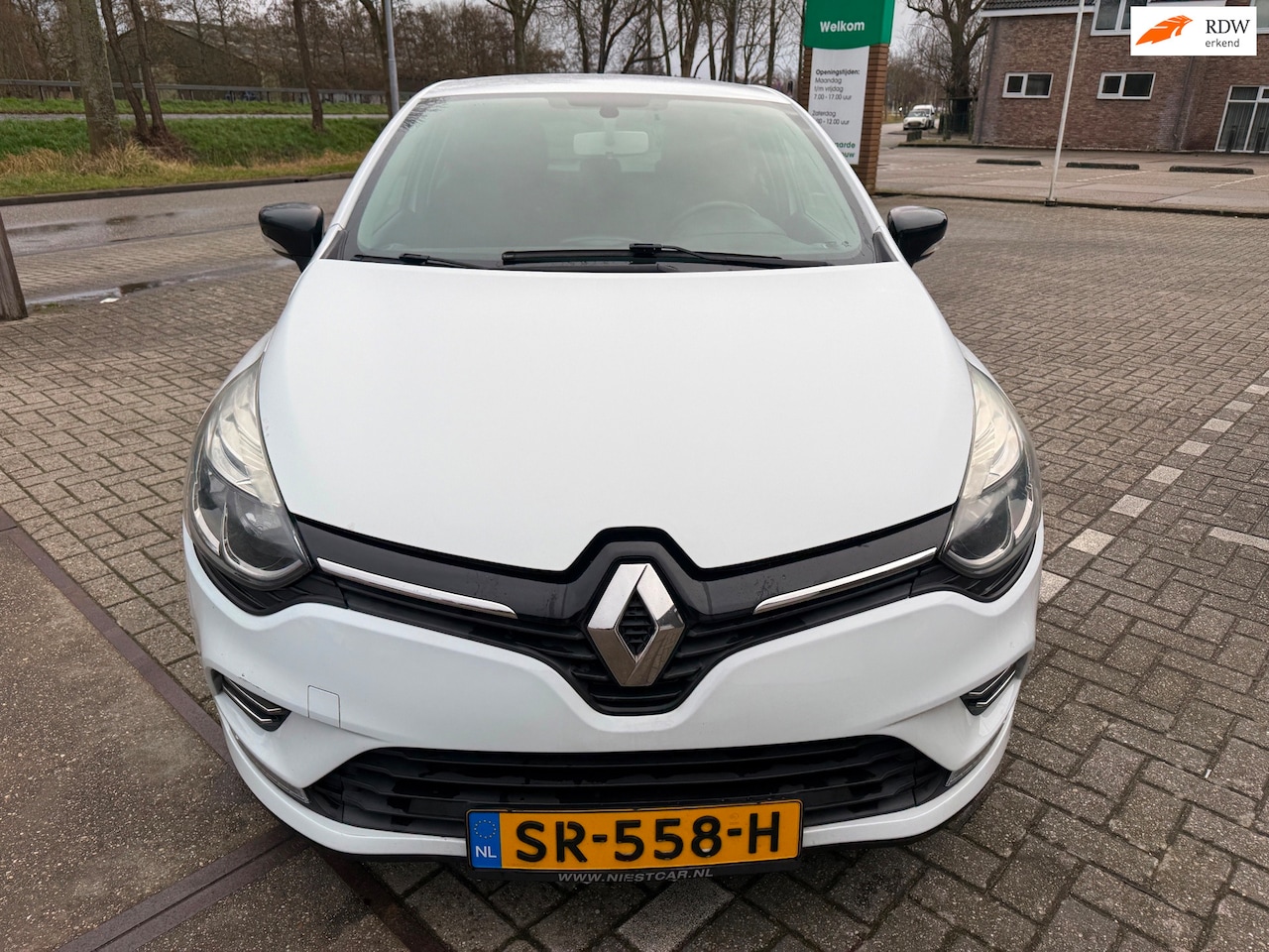 Renault Clio - 1.2 Night & Day - AutoWereld.nl