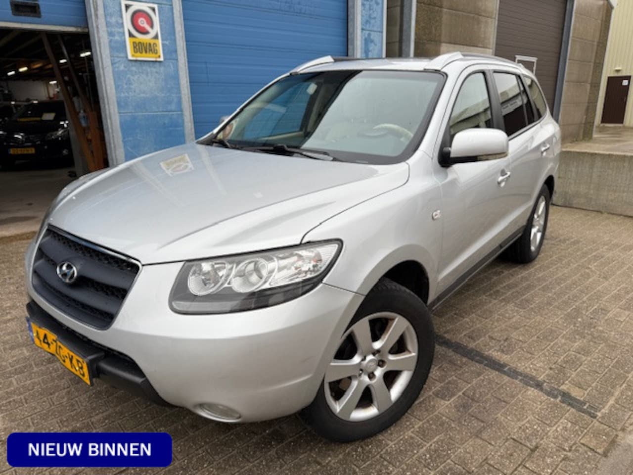 Hyundai Santa Fe - 2.7i V6 4WD Supreme Automaat LEDER 2008 Niet nieuw, rijdt en schakelt wel goed. - AutoWereld.nl