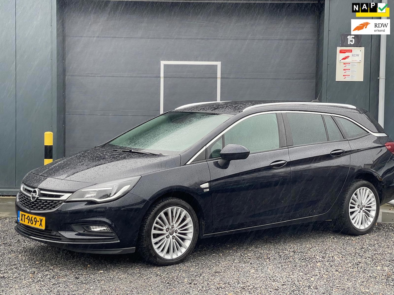 Opel Astra Sports Tourer - 1.4 Turbo 120 Jaar Edition 1.4 Turbo 120 Jaar Edition, NAP, AIRCO - AutoWereld.nl