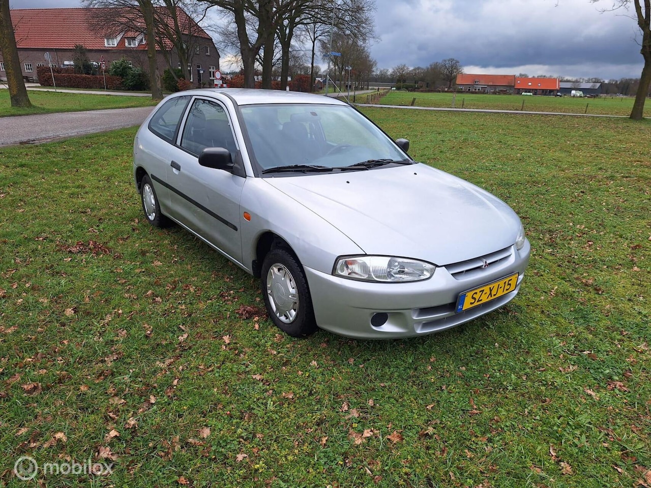 Mitsubishi Colt - 1.3 GLXi 1.3 GLXi - AutoWereld.nl