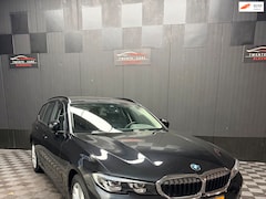 BMW 3-serie Touring - 318d Executive Edition | Led | Navi | Camera |