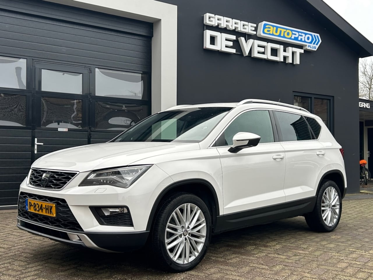 SEAT Ateca - 1.4TSI 150Pk Xcellence Pano/Leer/Navi - AutoWereld.nl