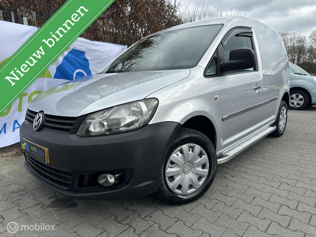 Volkswagen Caddy - Bestel 1.6 TDI / Distr. Vervangen / Super mooie ! Zeer Netjes - AutoWereld.nl