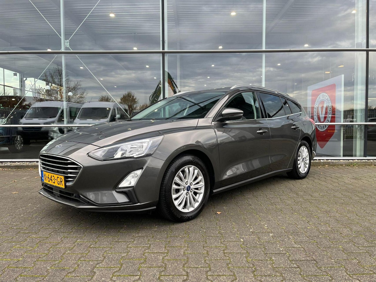 Ford Focus Wagon - 1.0 EcoBoost Hybrid Titanium X Business 1.0 EcoBoost Hybrid Titanium X Business - AutoWereld.nl