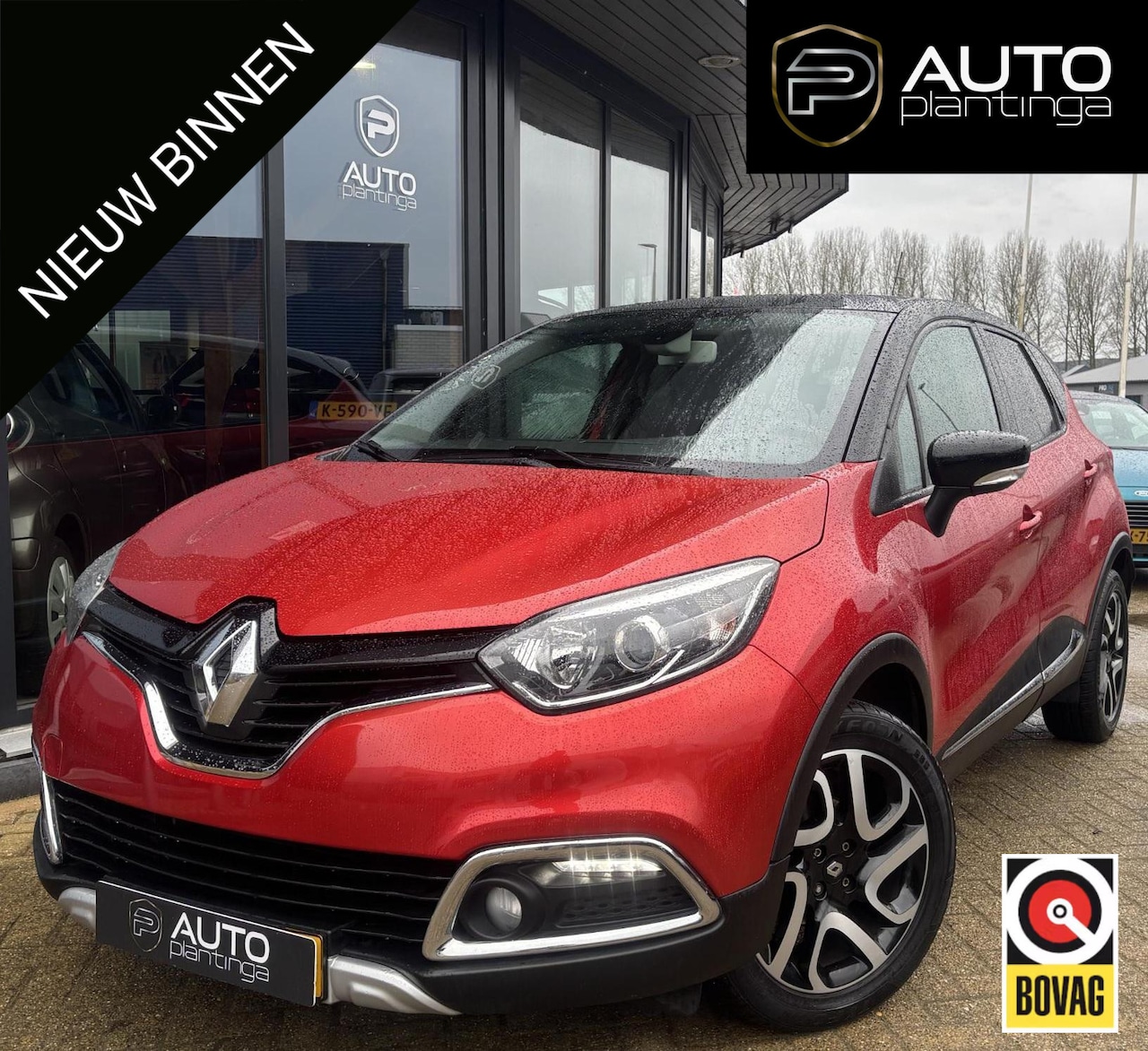 Renault Captur - 0.9 TCe Helly Hansen 90PK | ZEER LUXE | NL AUTO | Achteruitrijcamera | 2e Eigenaar | Parke - AutoWereld.nl