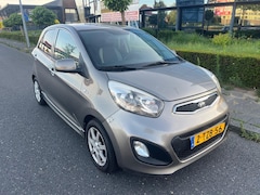 Kia Picanto - 1.0 CVVT World Cup Ed