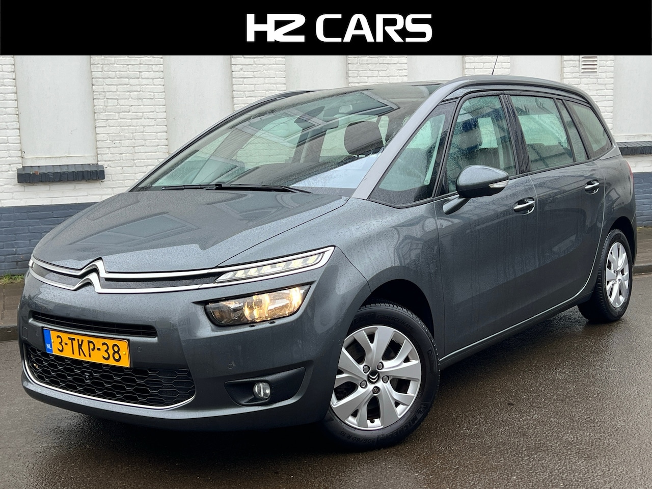 Citroën Grand C4 Picasso - 1.6 THP Business/7p/Trekhaak/Camera/Dodehoek/Navi/Parkeerassistent/Clima/Netjes!! - AutoWereld.nl