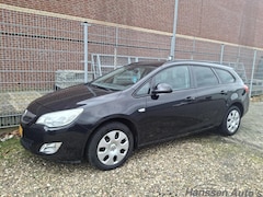 Opel Astra Sports Tourer - 1.4 Selection