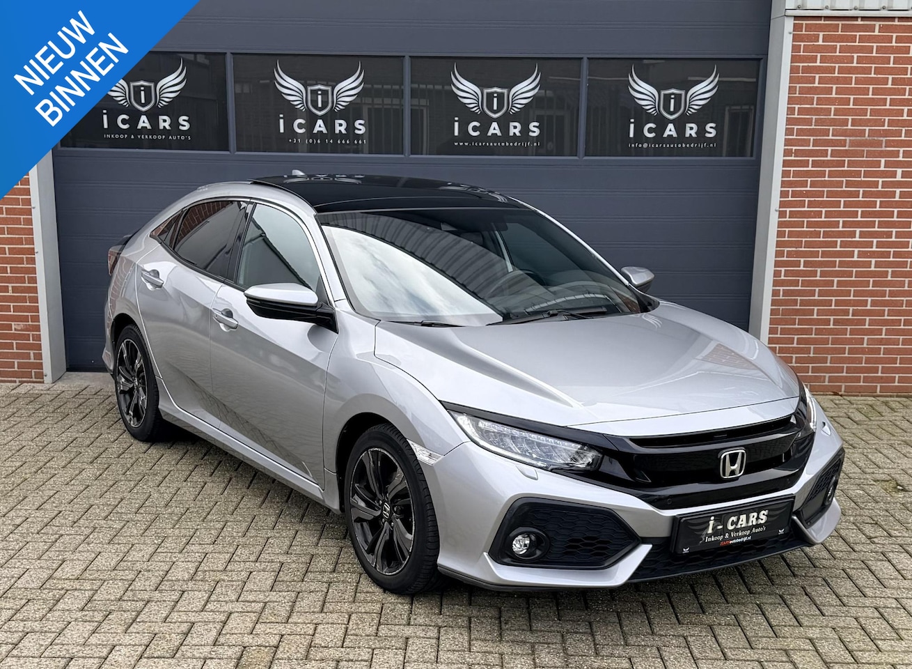 Honda Civic - 1.0 i-VTEC Premium Pano Navi Leer - AutoWereld.nl