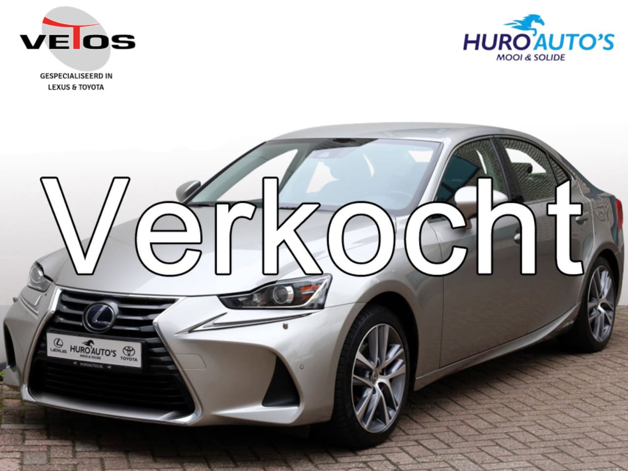 Lexus IS - 300h Hybrid Business Line | Safety Pack | Leder | Stoelverwarmin - AutoWereld.nl