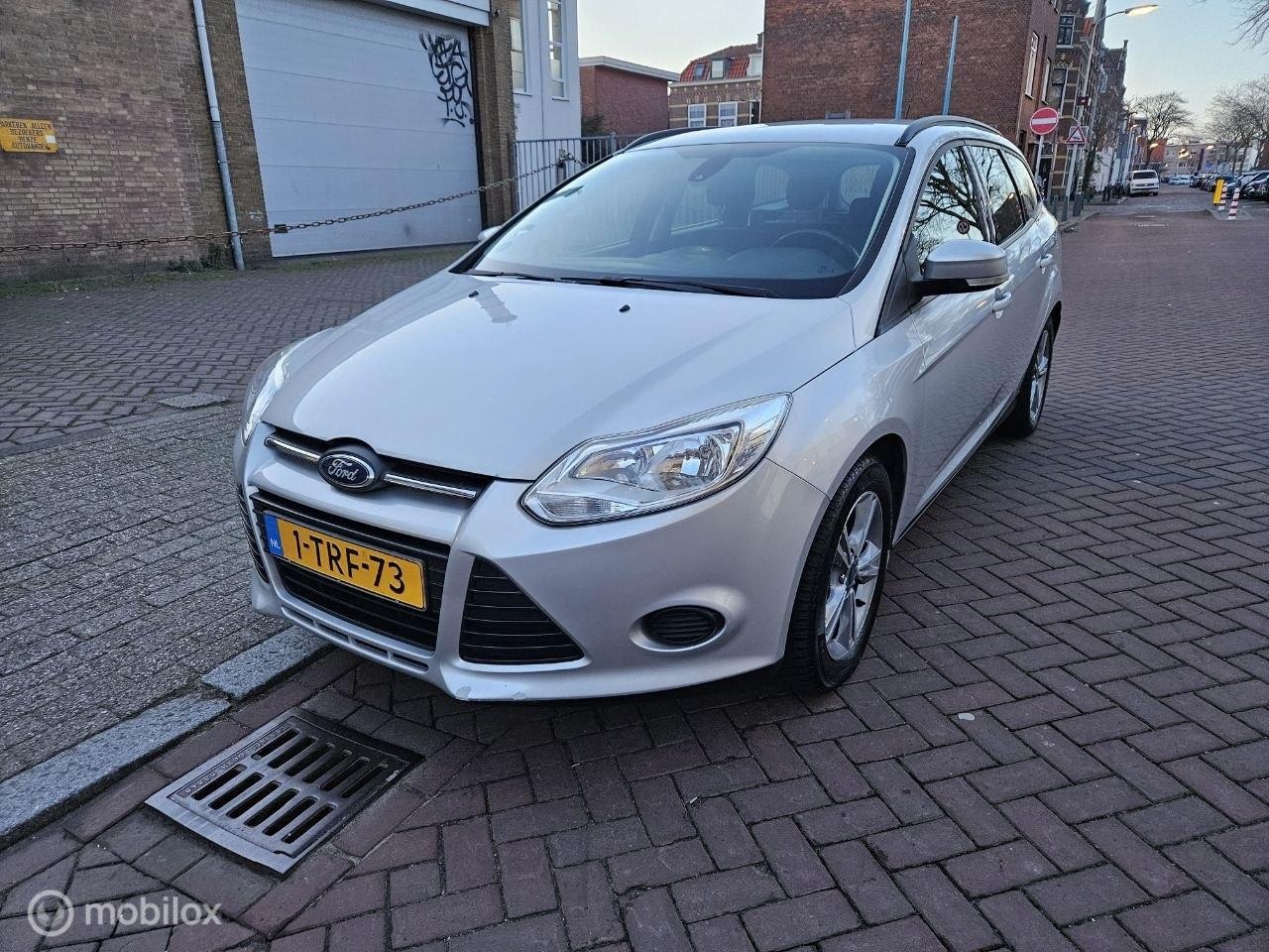 Ford Focus Wagon - 1.0 EcoBoost Edition 1.0 EcoBoost Edition - AutoWereld.nl