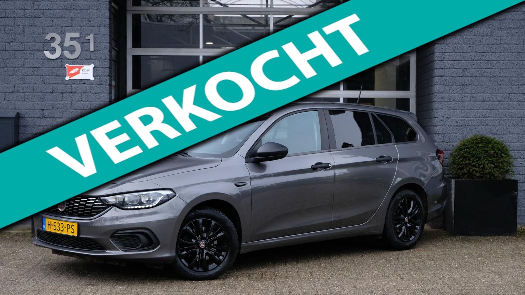 Fiat Tipo Stationwagon - 1.4 Street Airco | Cruise | Navi | Trekhaak - AutoWereld.nl