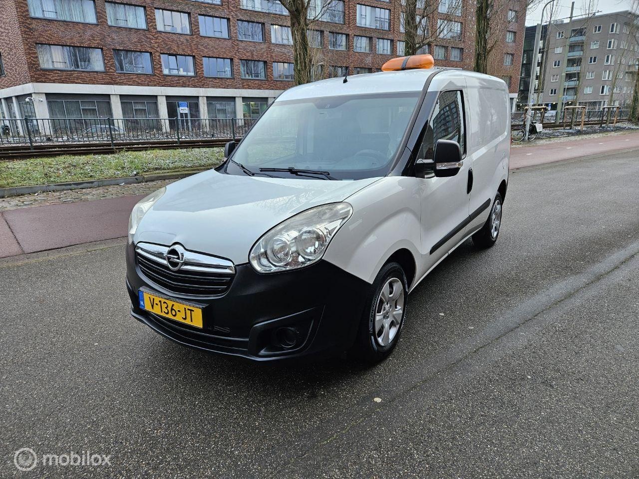 Opel Combo - 1.3 CDTi L1H1 Edition 1.3 CDTi L1H1 Edition - AutoWereld.nl