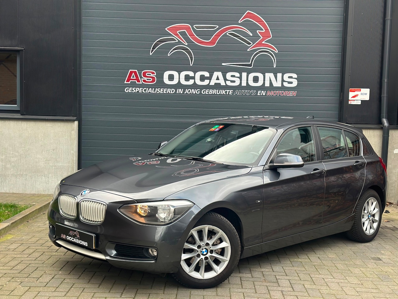 BMW 1-serie - 116i EDE Business+ Cruise - Parksens - AutoWereld.nl