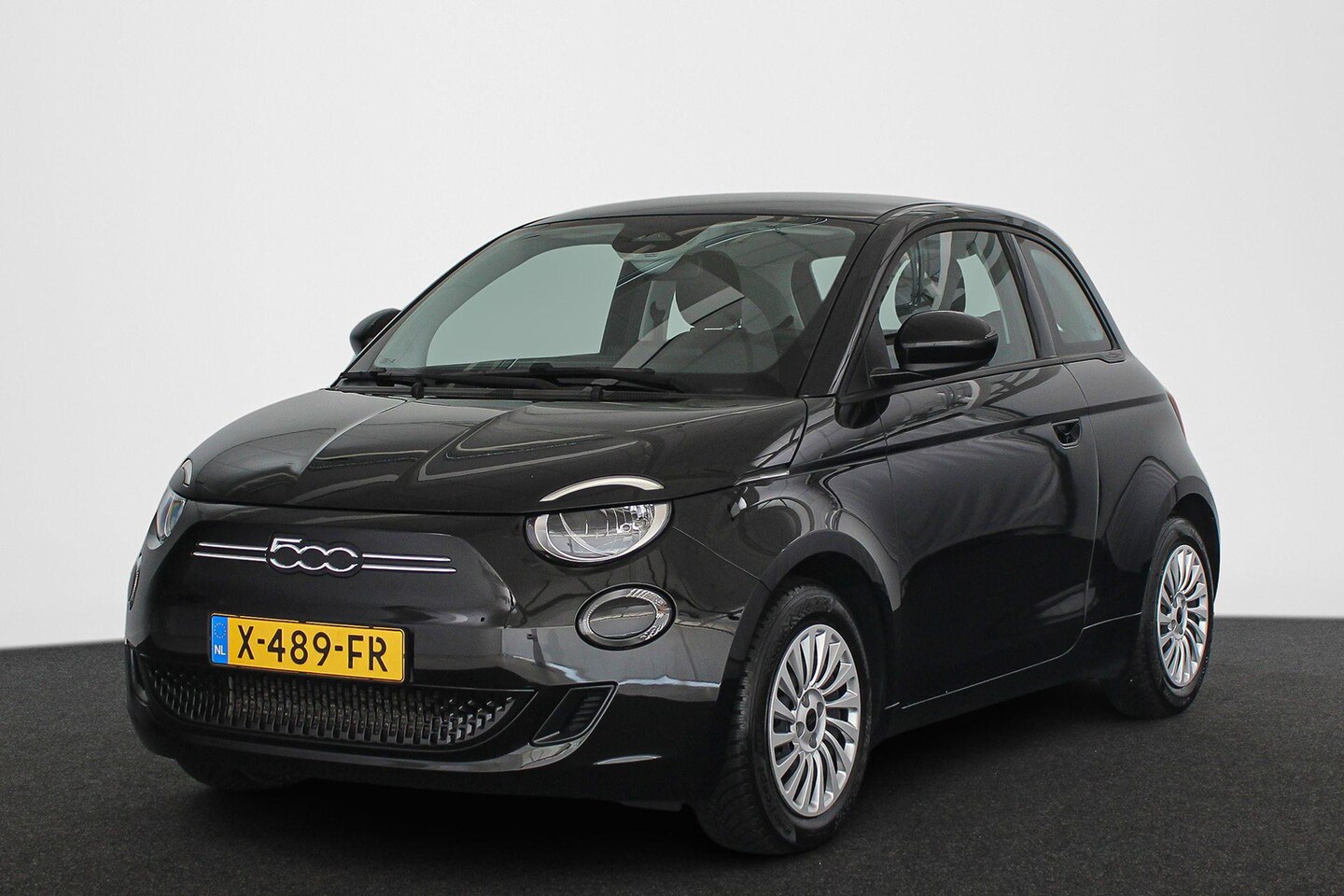 Fiat 500 - Urban 42 kWh SOH 94% Carplay Cruise Control LED - AutoWereld.nl