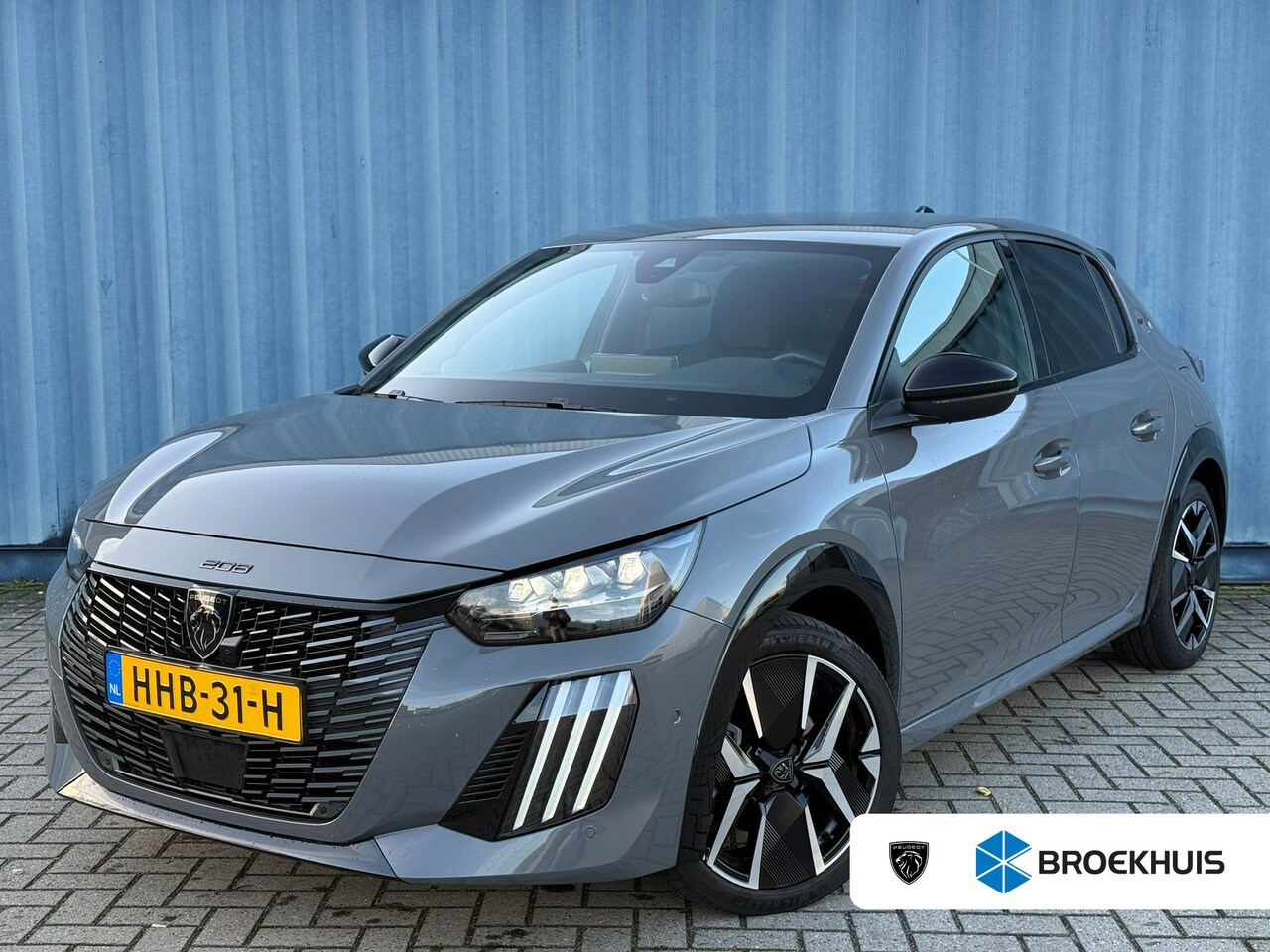 Peugeot 208 - 1.2 Hybrid 145 e-DCS6 GT achter camera | voor camera | parkeer sensoren voor, achter | nav - AutoWereld.nl