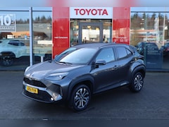 Toyota Yaris Cross - 1.5 Hybrid 115 First Edition STOEL/STUUR/VOORRUITVERWARM. P-SENSOREN KEYLESS ANDROID/APPLE