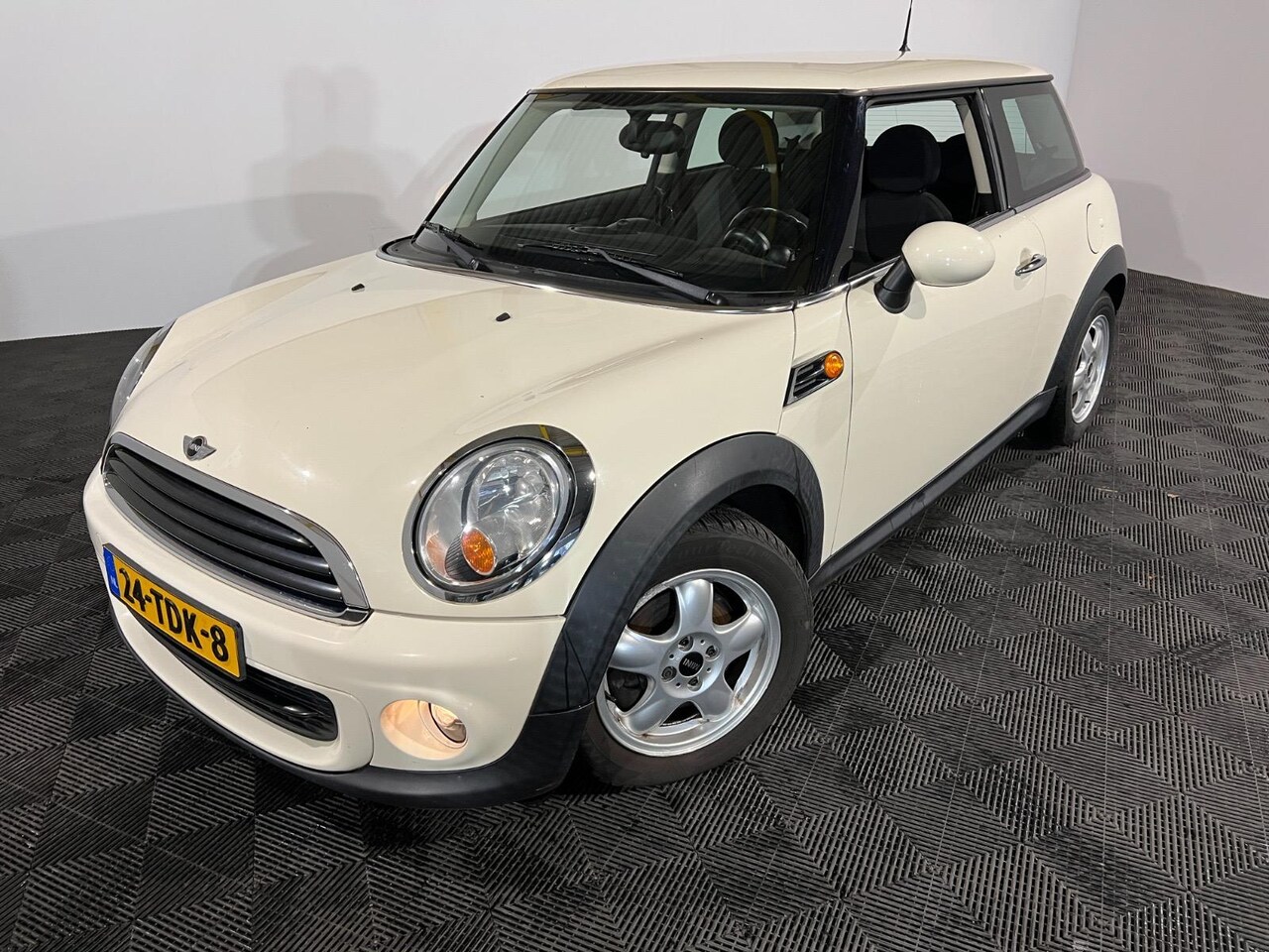 MINI One - Mini 1.6 MINIMALIST Business Line - AutoWereld.nl