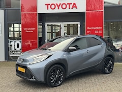 Toyota Aygo X - 1.0 VVT-i S-CVT Premium AUTOMAAT APPLE/ANDROID AUTO PARKEERCAMERA STOELVERWARMING