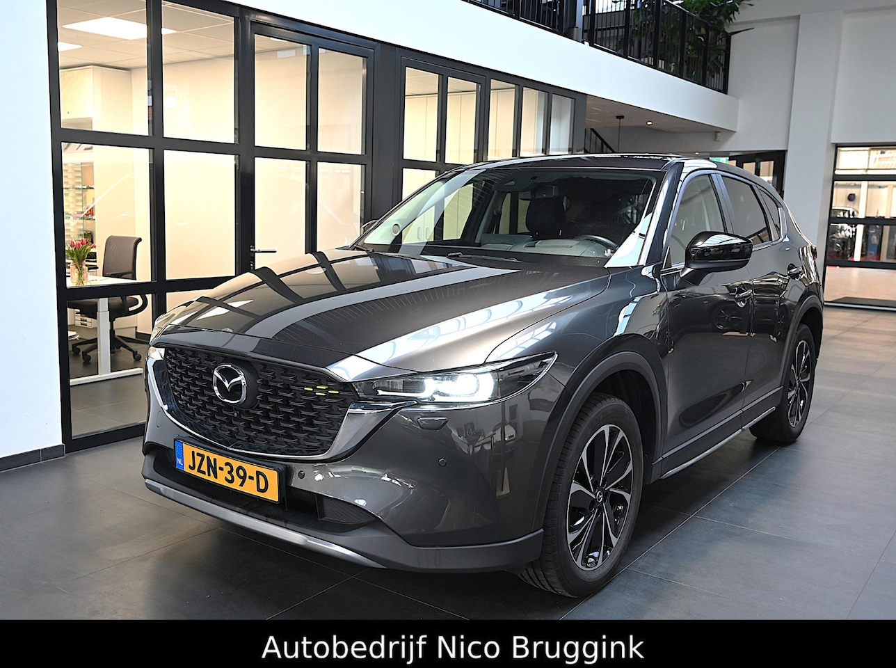 Mazda CX-5 - SkyActiv-G 165 6MT Newground *Trekhaak* *Dealeronderhouden* *All-in prijs* - AutoWereld.nl