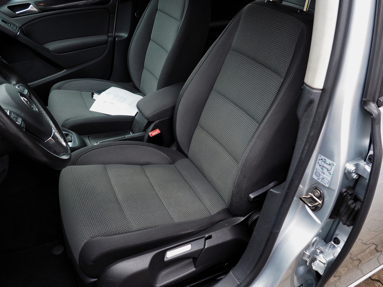 Volkswagen Golf - 1.4 TSI Highline XENON STOELVERW. TREKH.