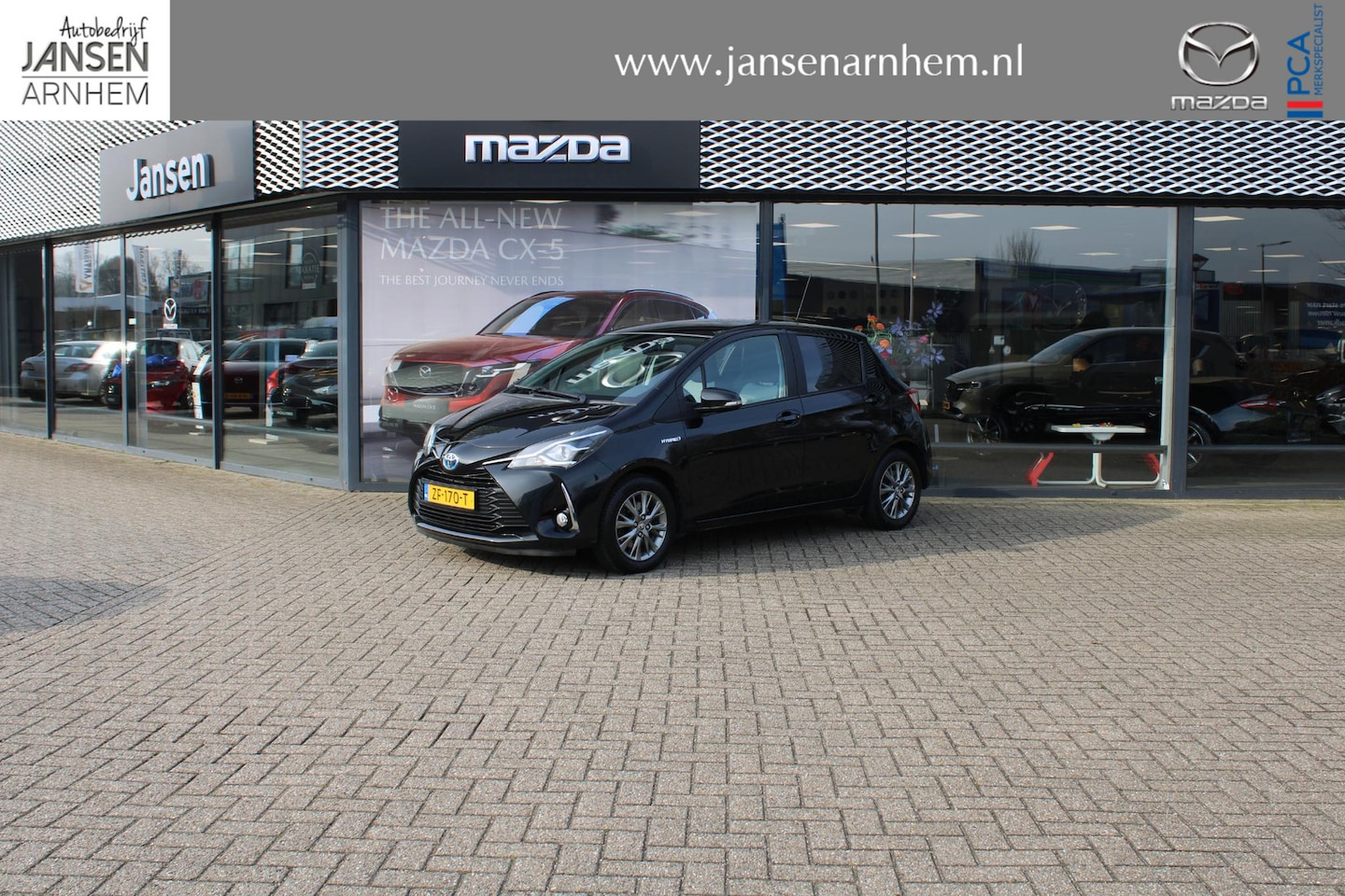 Toyota Yaris - 1.5 Hybrid Dynamic 1.5 Hybrid Dynamic , Automaat, All Season, Camera, Navi, Clima, Cruise, LMV 15 Inch, Bluet - AutoWereld.nl