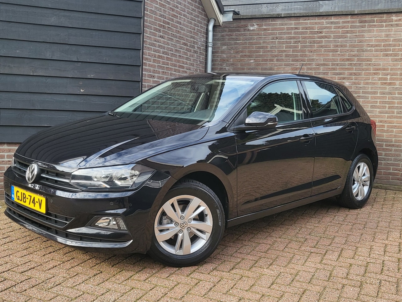 Volkswagen Polo - 1.0 TSI Beats - stoelverwarming - Apple Carplay - Androidauto - AutoWereld.nl