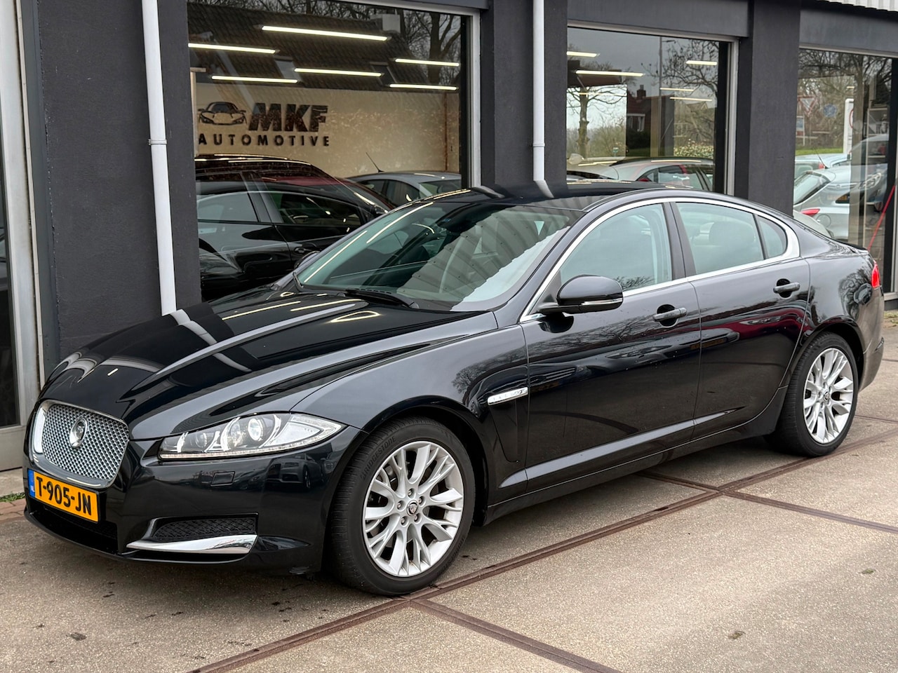 Jaguar XF - 2.2D 200PK 2012 ECC/LEDER/XENON/PDC/CAMERA/LMV! - AutoWereld.nl