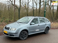 Skoda Fabia Combi - 1.4-16V Equipe RIJDGOED/AIRCO/INRUILKOOP