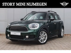 MINI Countryman - Cooper Chili ALL4 Automaat / Panoramadak / Sportstoelen / Comfort Access / LED / Navigatie