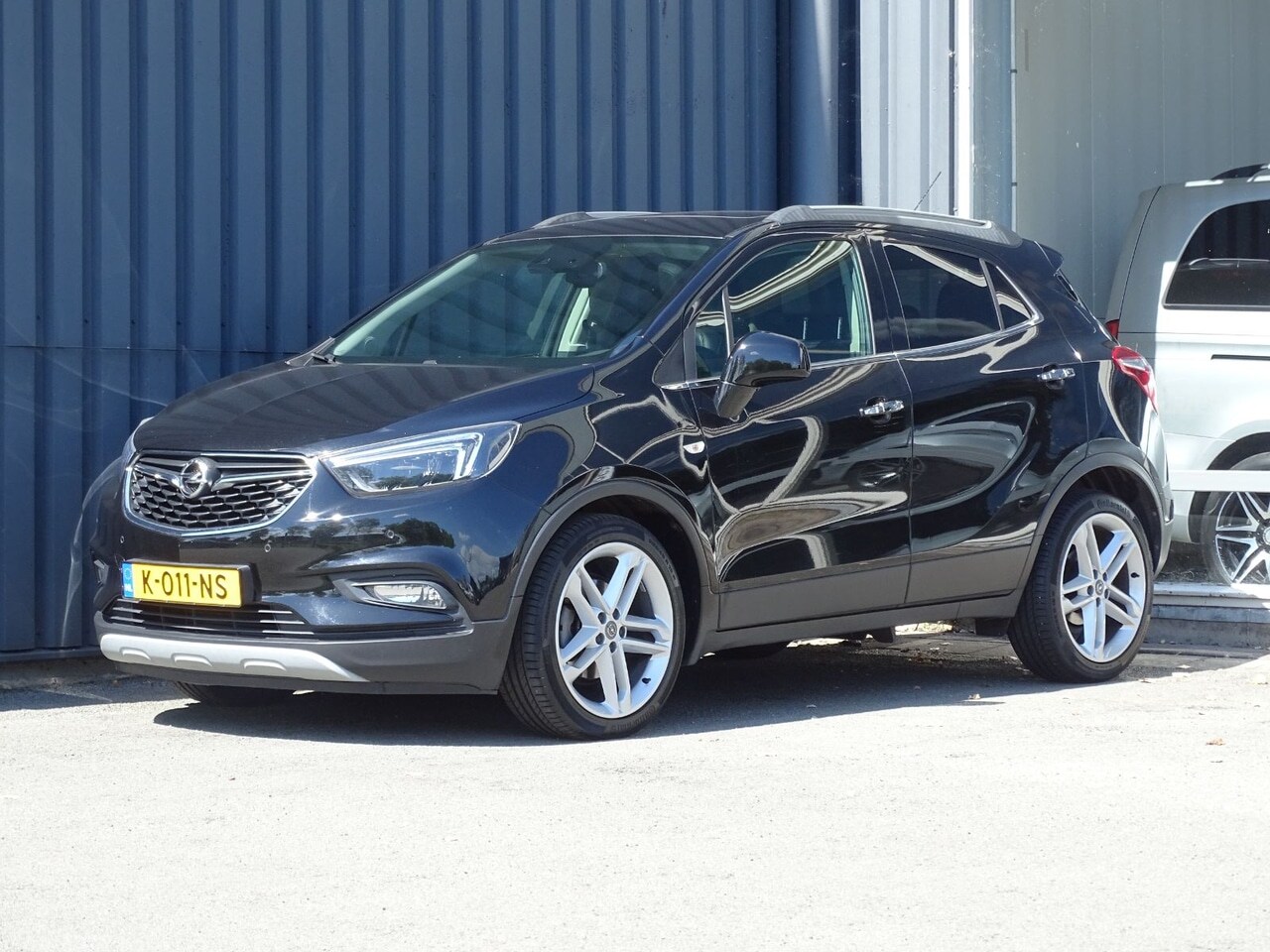 Opel Mokka X - 1.4 Turbo Bi-Fuel Online Edition Schuifdak | Stoel-&Stuurwiel verwarming | 18" - AutoWereld.nl