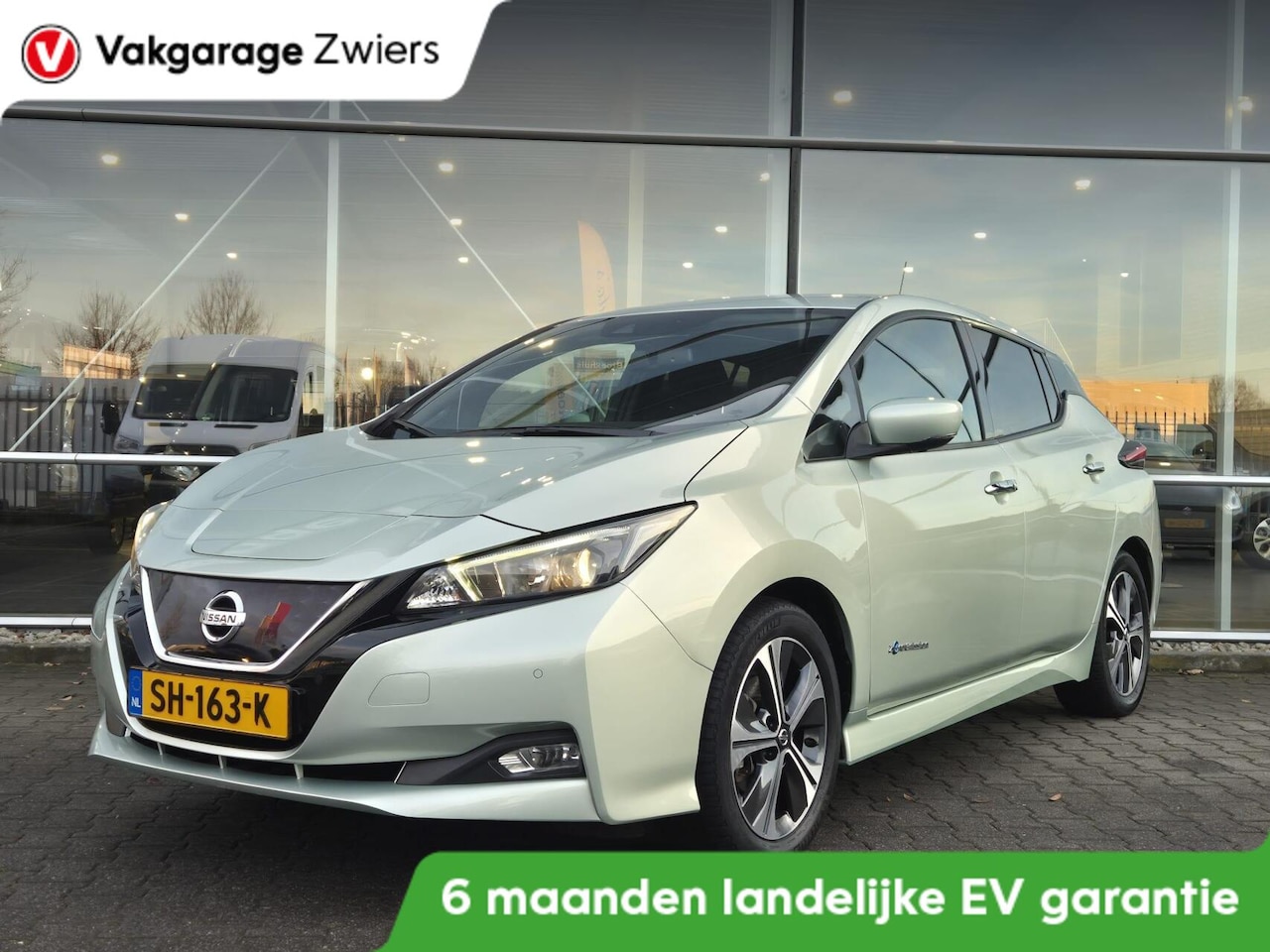 Nissan LEAF - Zero 40 kWh 360graden camera, PDC, SOH 85.8%! - AutoWereld.nl