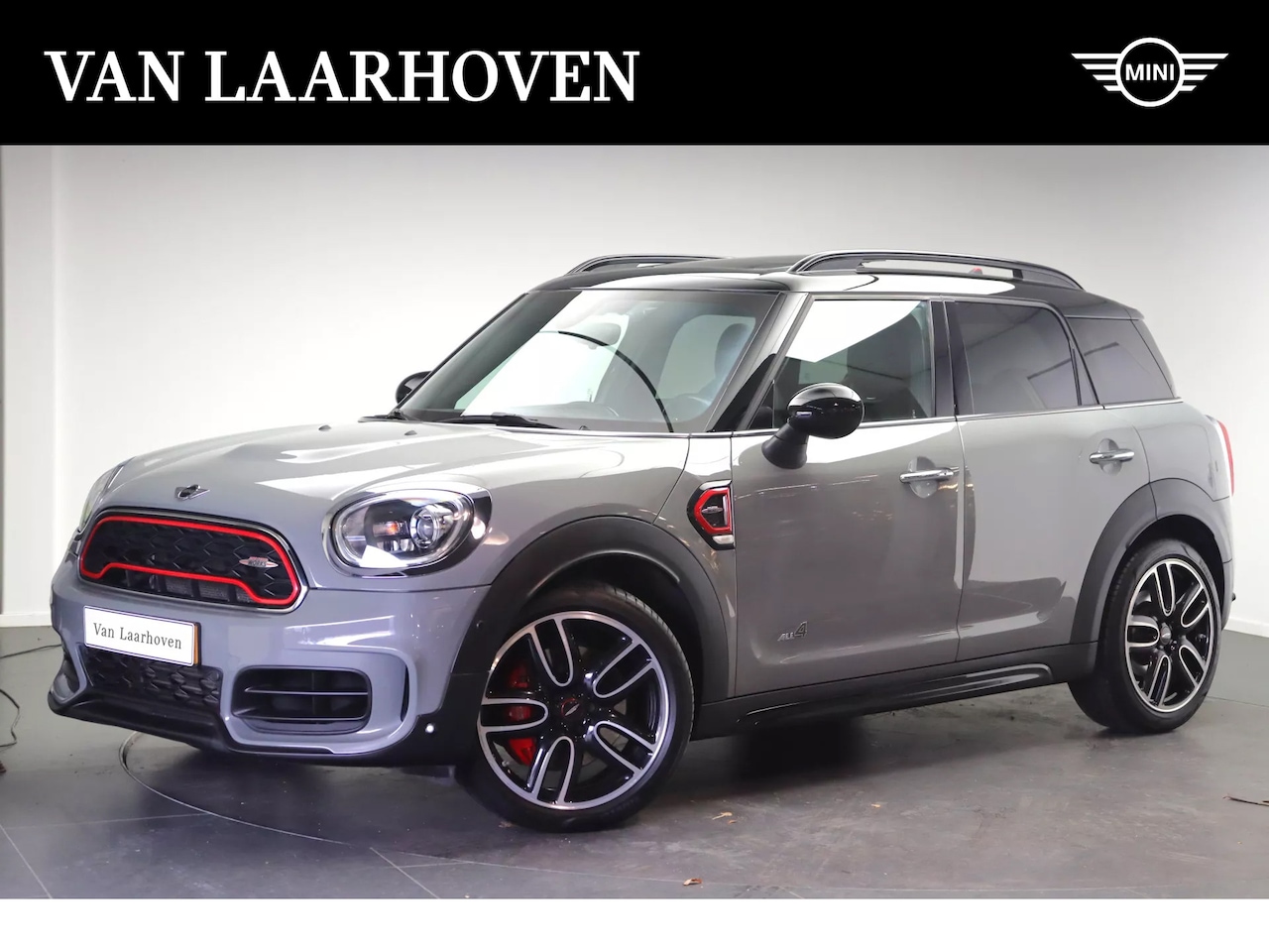 MINI Countryman - John Cooper Works ALL4 Chili Automaat / Panoramadak / Achteruitrijcamera / Comfort Access - AutoWereld.nl