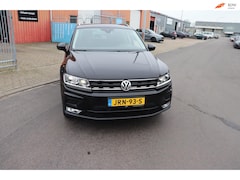 Volkswagen Tiguan - 1.4 TSI Comfortline Business 1 Jaar garantie