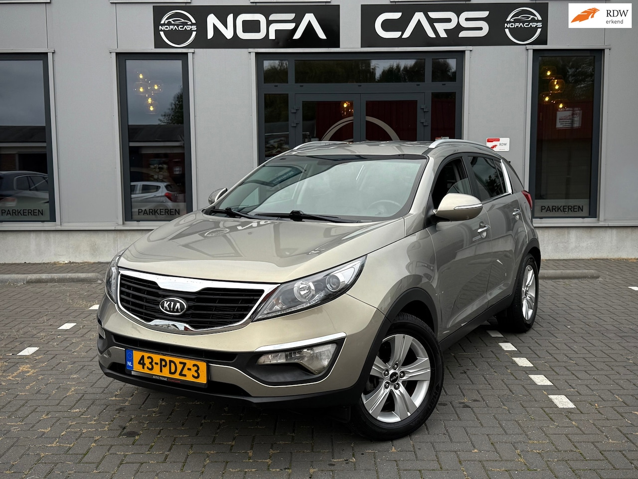 Kia Sportage - 2.0 X-ecutive Plus Pack|Trekhaak|Camera|Automaat|Navi|Nap - AutoWereld.nl