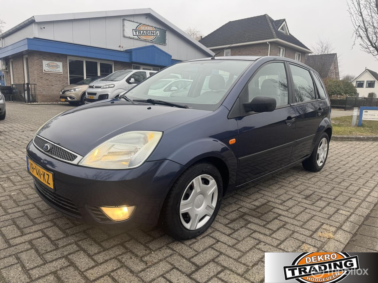 Ford Fiesta - 1.4-16V Ghia 5drs Automaat , Airco - AutoWereld.nl
