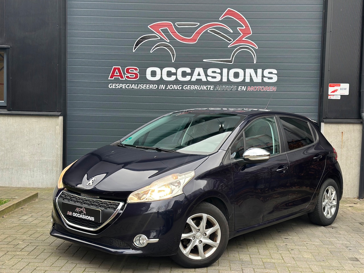 Peugeot 208 - 1.2 PureTech Style AUTOMAAT - Cruise - AutoWereld.nl