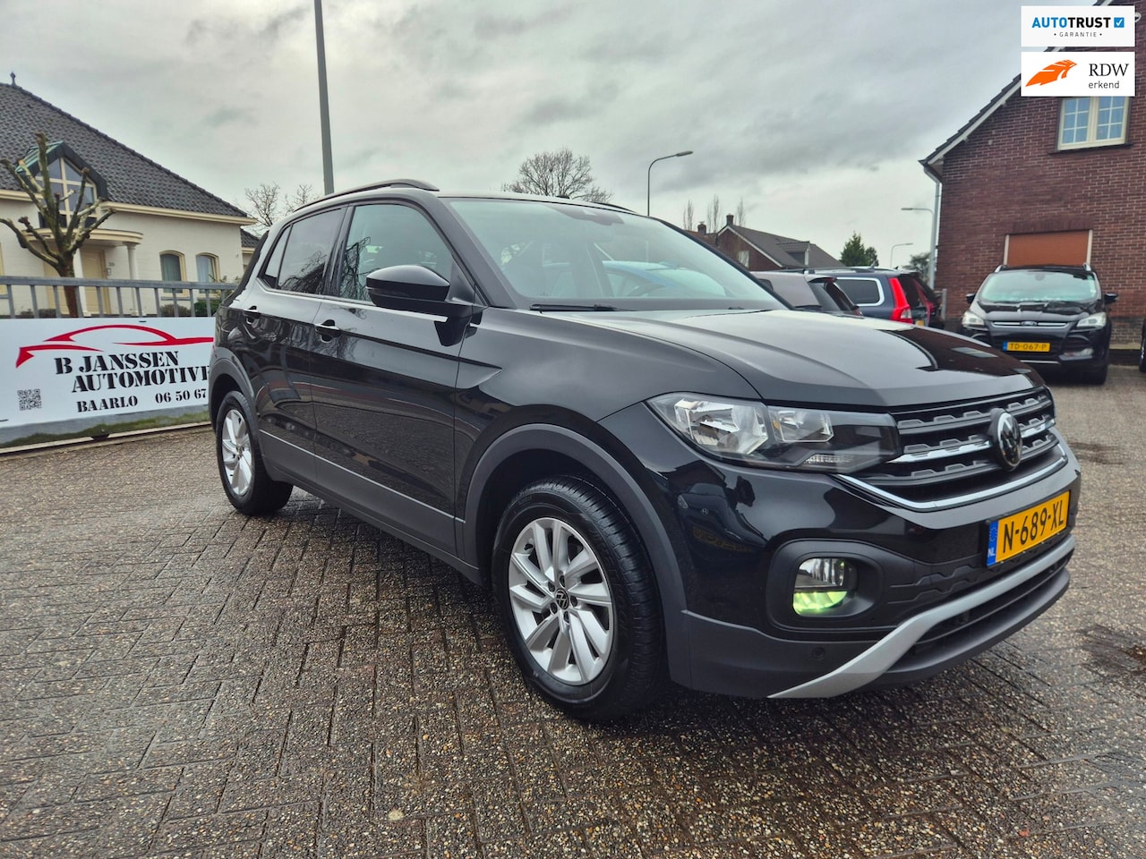 Volkswagen T-Cross - 1.0 TSI Life Apple carplay/Android auto 12mnd garantie - AutoWereld.nl