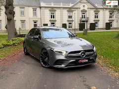 Mercedes-Benz A-klasse - AMG 35 4MATIC |Burmester|Pano|Trekhaak|Head Up
