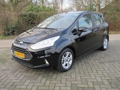 Ford B-Max - 1.0 EcoBoost Style Parkeersensoren, trekhaak, airco, incl. nieuwe APK