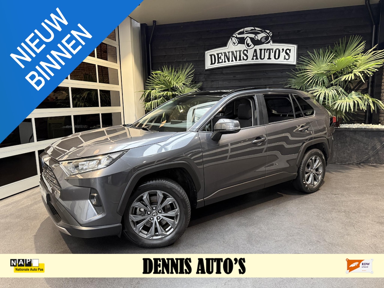 Toyota RAV4 - 2.5 Hybrid AWD Business Plus Panoramadak!!! - AutoWereld.nl
