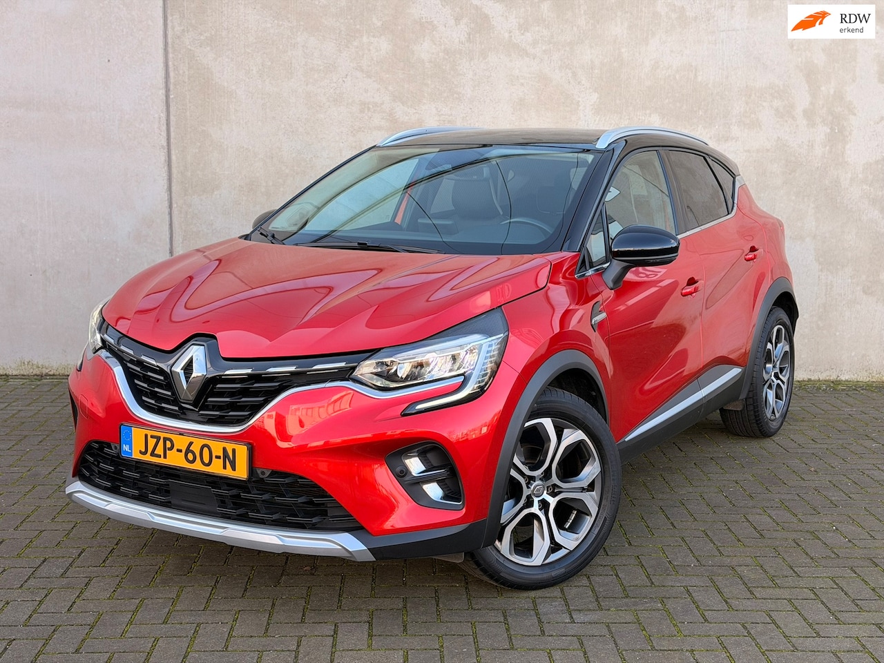 Renault Captur - 1.3 TCe 155 Edition One Aut. BTW BOSE Camera CarPlay Keyless ACC - AutoWereld.nl