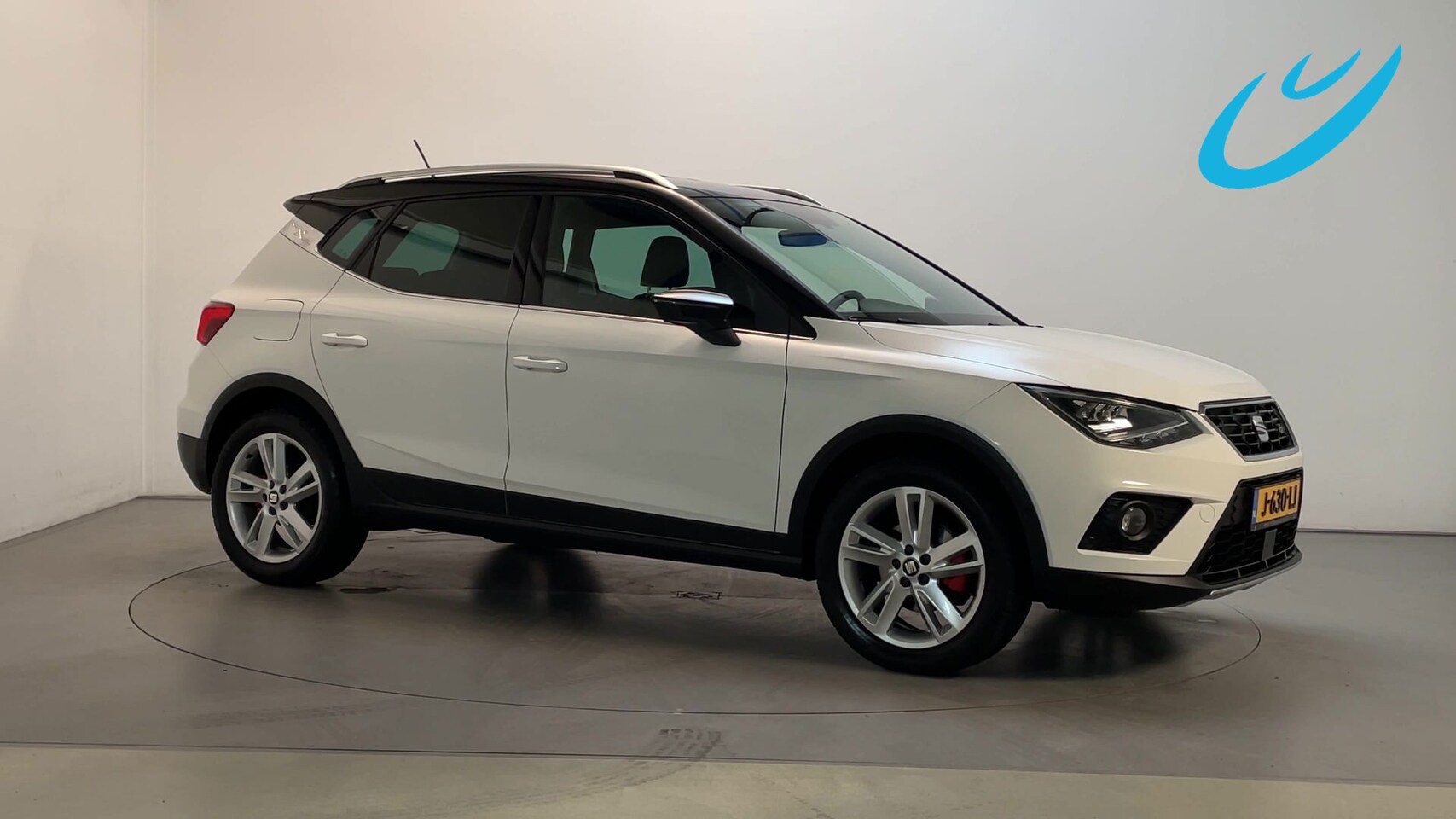 SEAT Arona - 1.0 TSI 116pk FR Business Intense Virtual Cockpit Camera Navigatie - AutoWereld.nl
