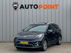 Kia e-Niro - Dynamic+ Line 64 kWh 1E EIG DEALEROND ORG NL|PANO|STOEL+STUURVRM|APPLECARPLAY|LEER|ADAPT.C