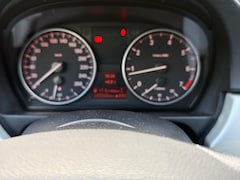 BMW 3-serie - 318i Business Line