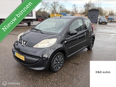 Peugeot 107 - 1.0-12V XS