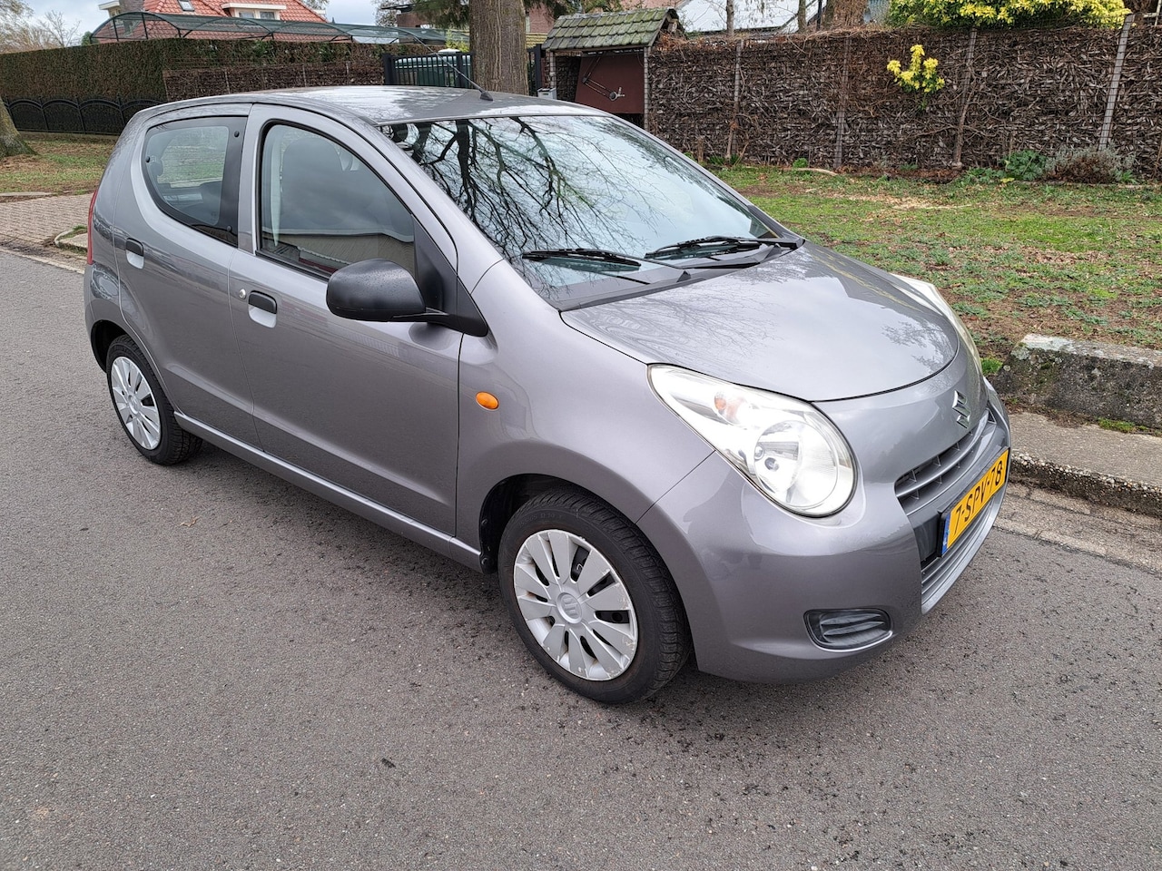 Suzuki Alto - 1.0 Comfort *1e eig., Airco, onderh.+ APK 26-02-2027* - AutoWereld.nl