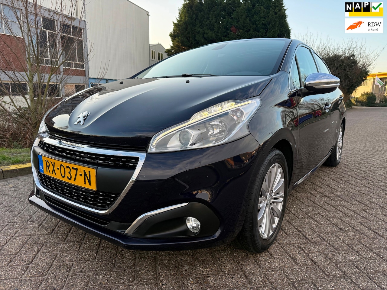 Peugeot 208 - 1.2 PureTech Allure 1.2 PureTech Allure - AutoWereld.nl