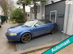 Audi A4 Cabriolet - 2.4 V6 Exclusive AUTOMAAT