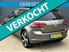 Volkswagen Golf - 1.2 TSI